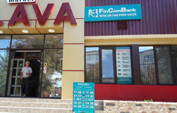 FINCOMBANK A DESCHIS UŞILE UNEI NOI AGENŢII LA RÎŞCANI FINCOMBANK A DESCHIS UŞILE UNEI NOI AGENŢII LA RÎŞCANI