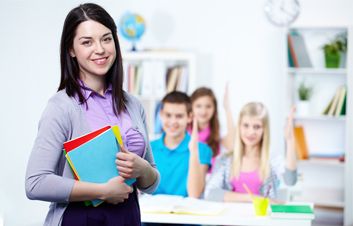 FELICITĂRI CU OCAZIA ZILEI INTERNAŢIONALE A PROFESORULUI FELICITĂRI CU OCAZIA ZILEI INTERNAŢIONALE A PROFESORULUI